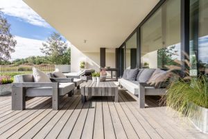 Avoir une belle terrasse à Ruynes-en-Margeride 